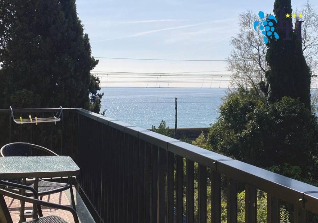 Hotel Lora Bordighera Exterior foto