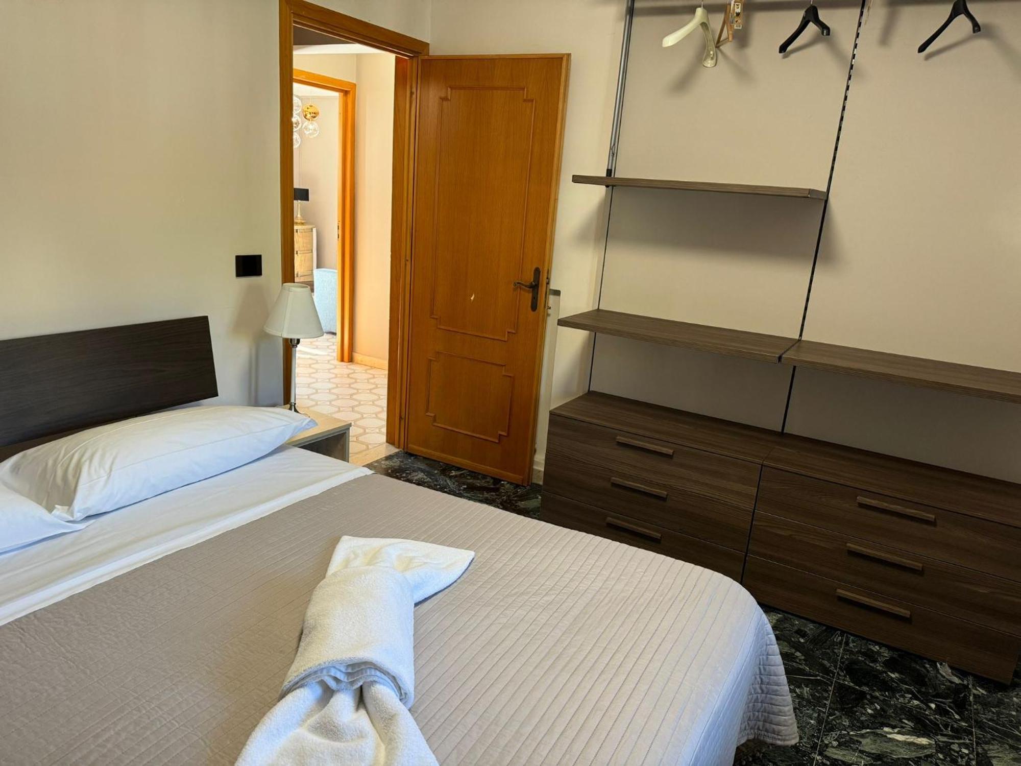 Hotel Lora Bordighera Exterior foto